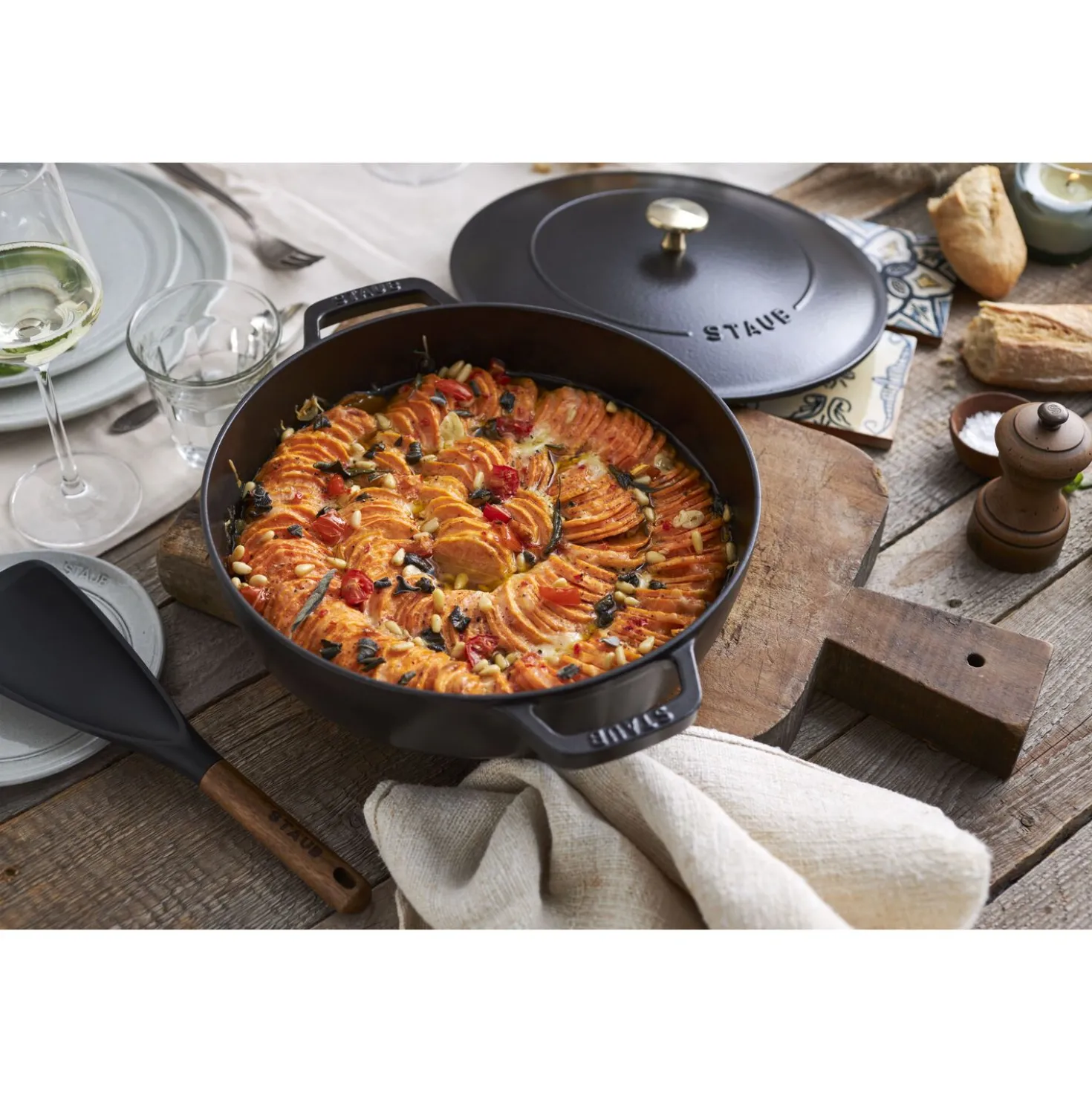24 cm, Sauteuse Chistera, Noir mat