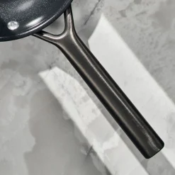 Casserole avec couvercle en verre 18 cm, Aluminium, Noir mat