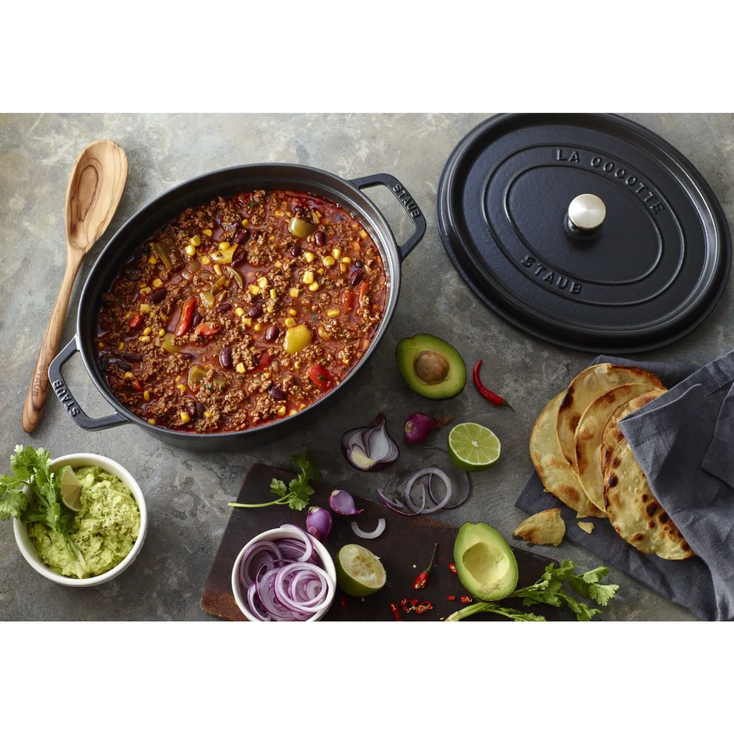 Cocotte 17 cm, Ovale, Noir mat, Fonte
