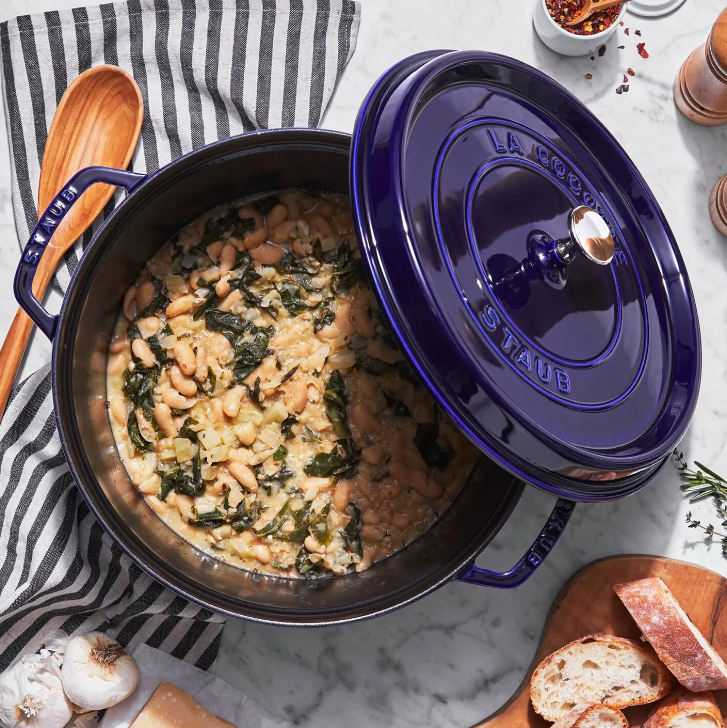 Cocotte 26 cm, Rond(e), Bleu intense, Fonte