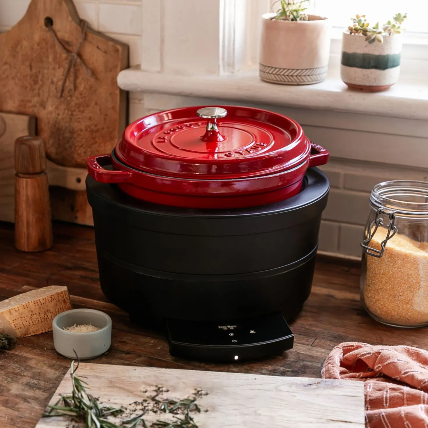 Cocotte 24 cm, Rond(e), Cerise, Fonte