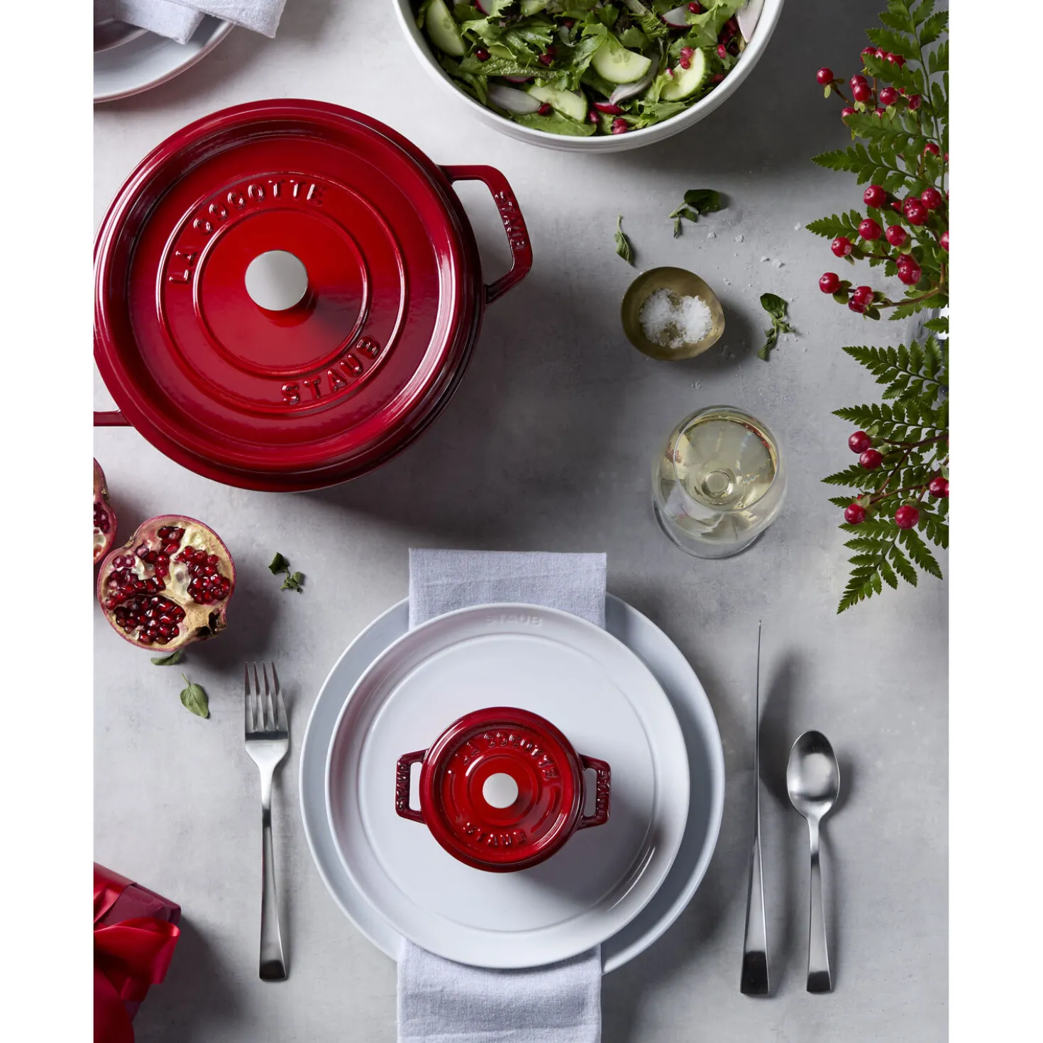 Cocotte 22 cm, Rond(e), Cerise, Fonte