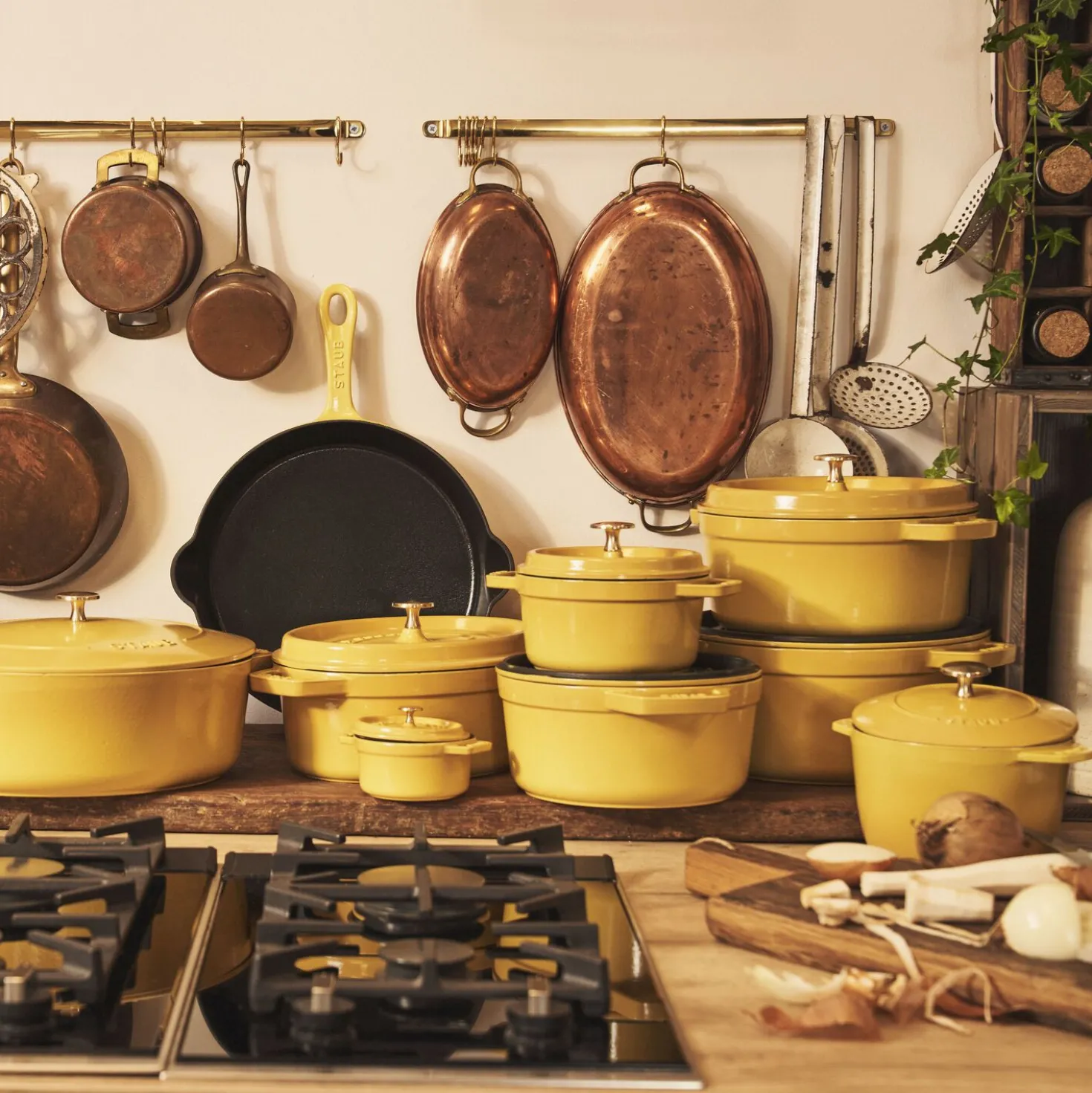 Cocotte 24 cm, Rond(e), Citron, Fonte