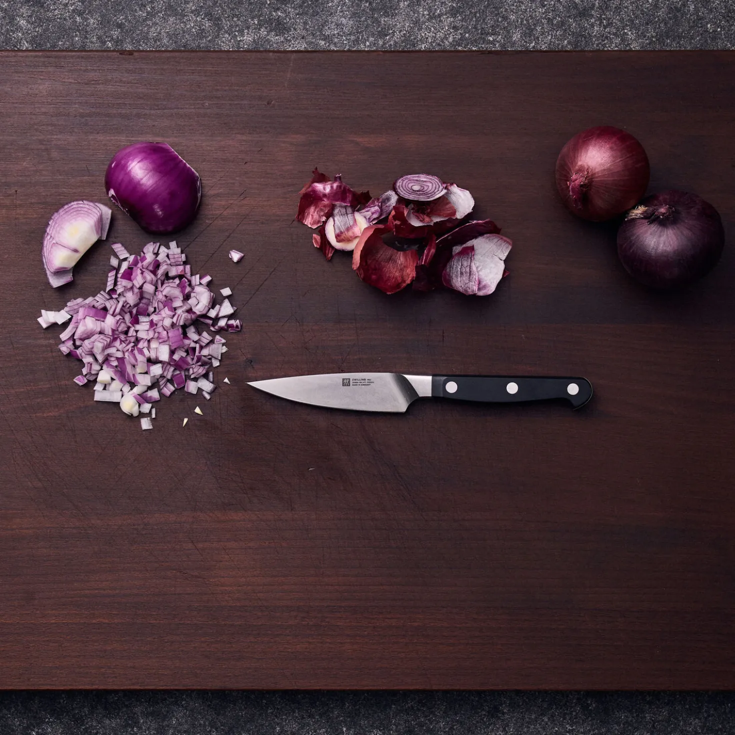 Couteau à larder et garnir 10 cm