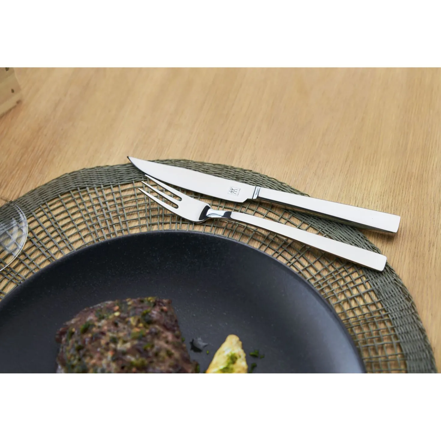 Couverts à steak 12-pcs