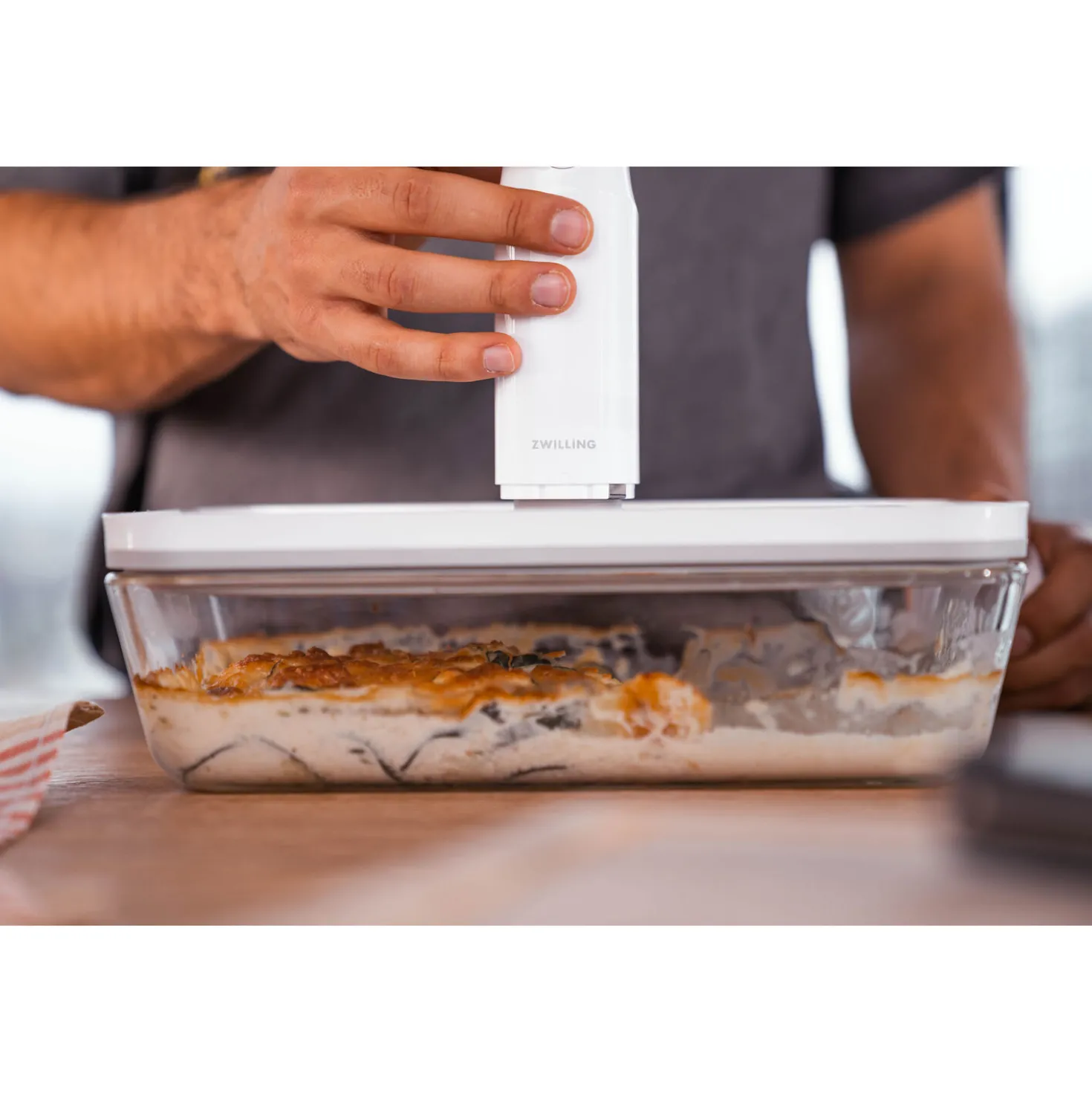 Plat sous vide, Verre, Gris