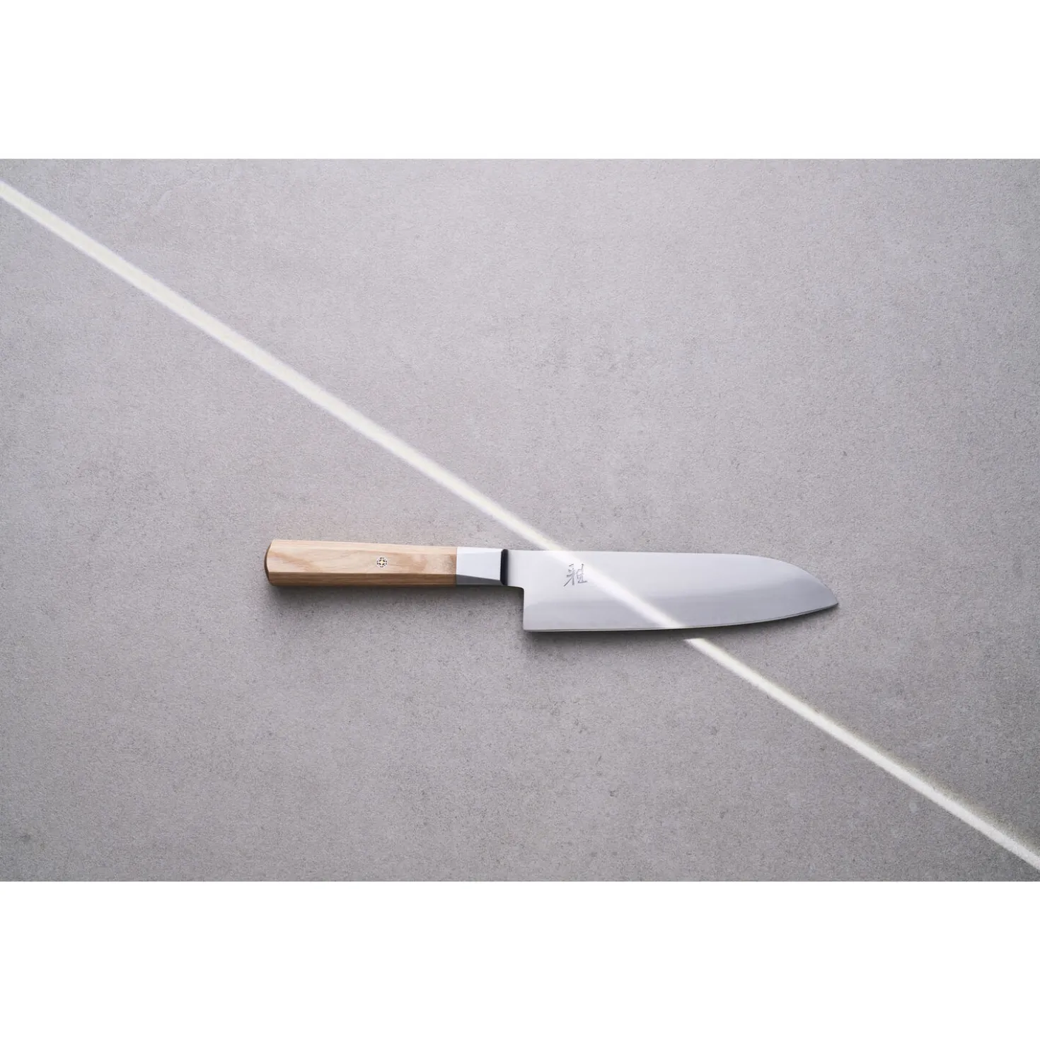 Santoku 18 cm, Beige, Tranchant lisse