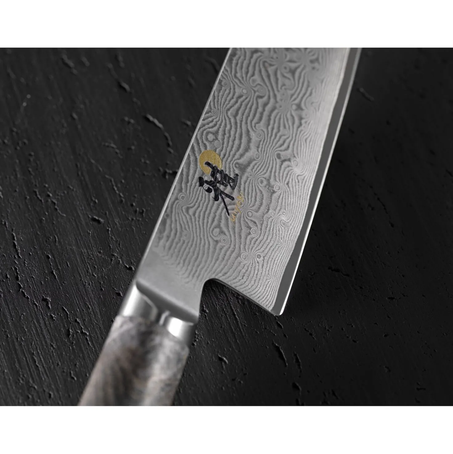 Santoku 18 cm, Noir brun, Tranchant lisse