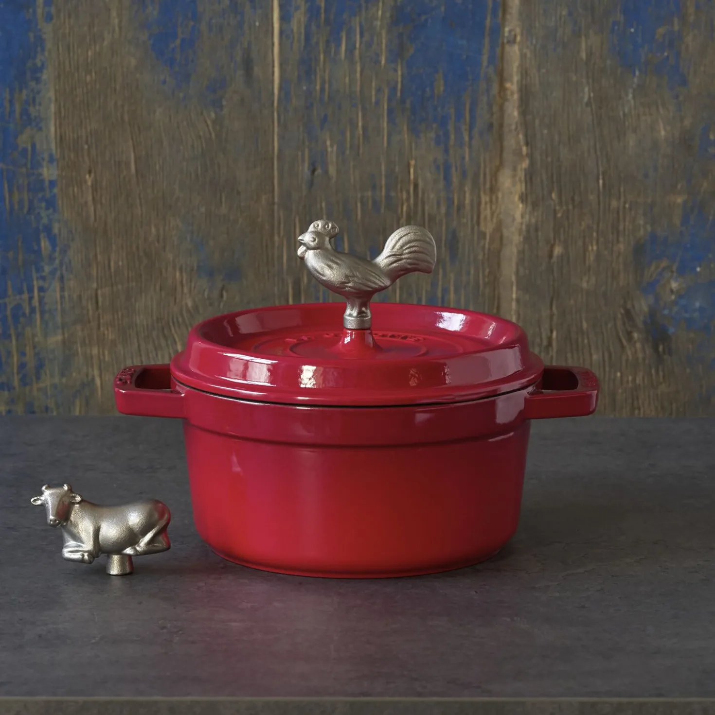 Set de cuisine avec moulins à épices, tire-bouchon et cocotte rouge, 4-pcs.